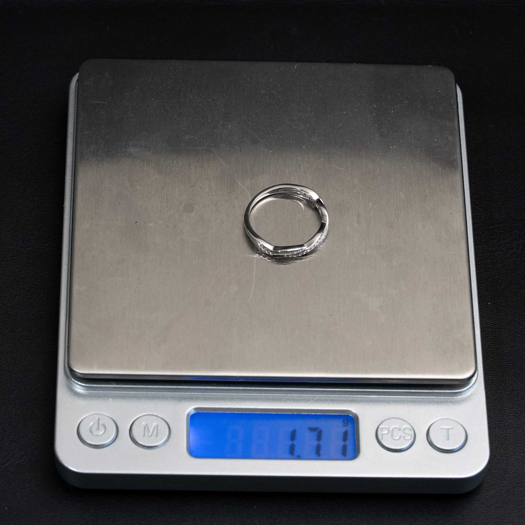 925 Sterling Silver Moissanite Twist Stackable Women Band