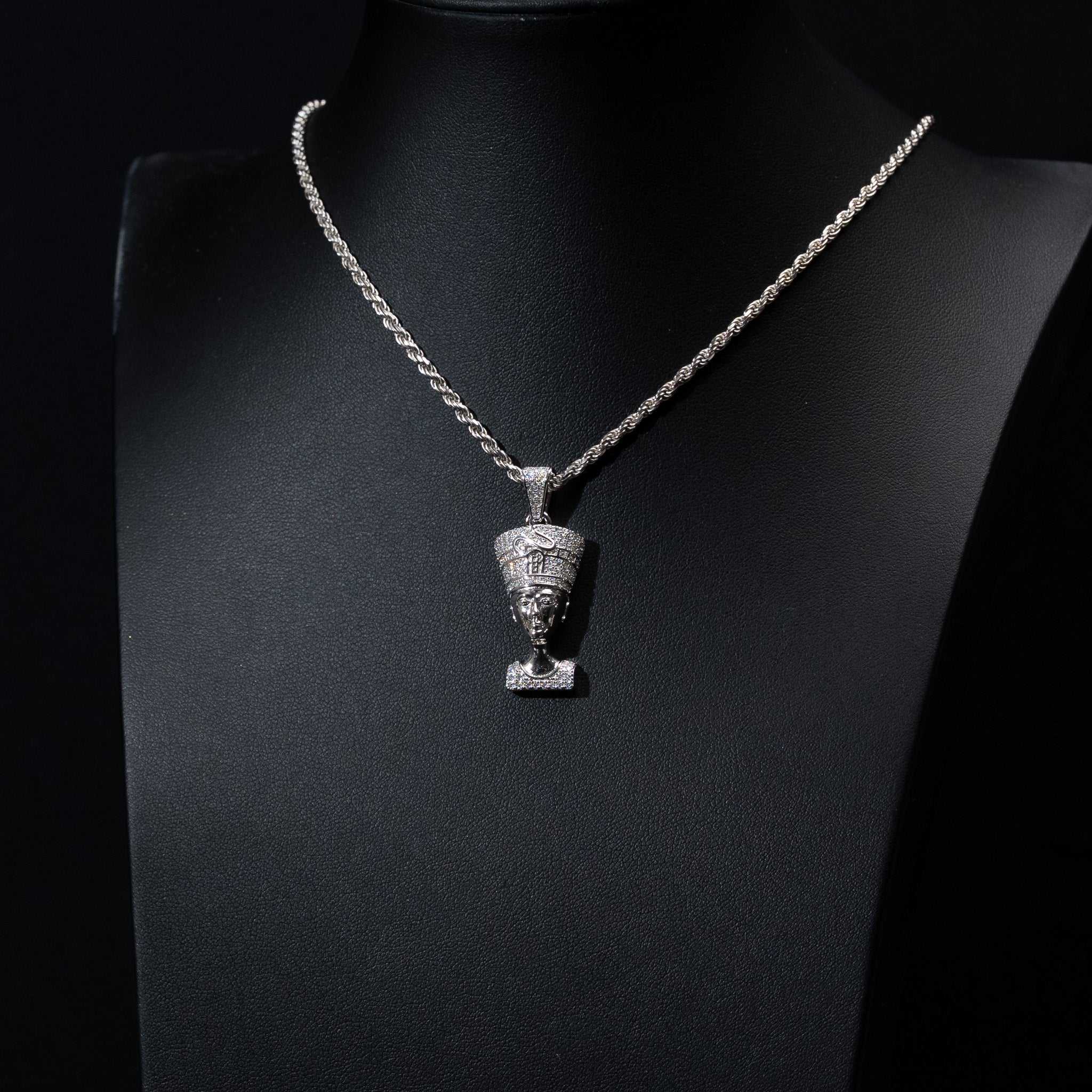 Nefertiti Pendant Moissanite 925 Sterling Silver Eqyptian Queen