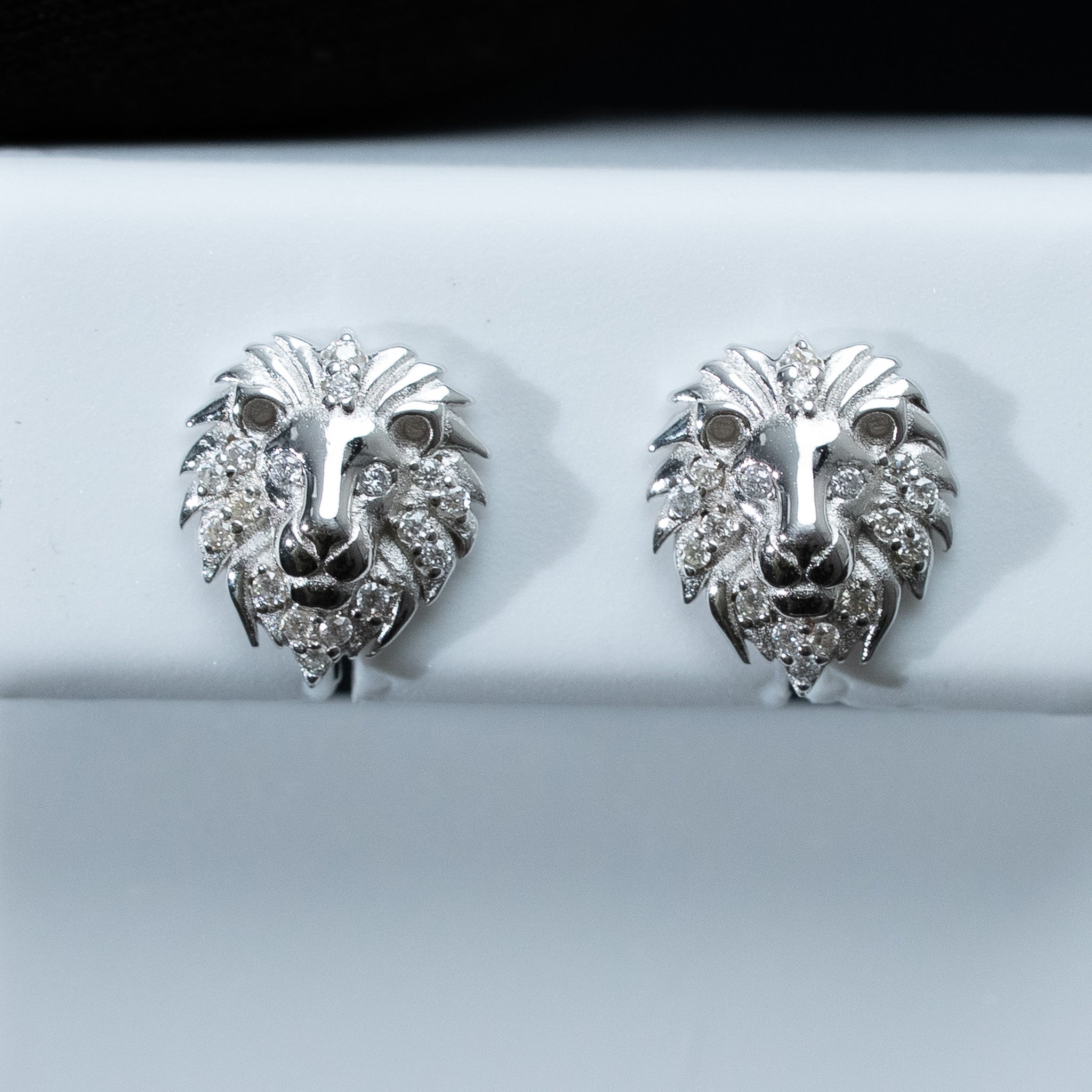 Lion Head Moissanite Stud Earrings – 0.13 TCW 925 Sterling Silver VVS1 D Color Screw Back