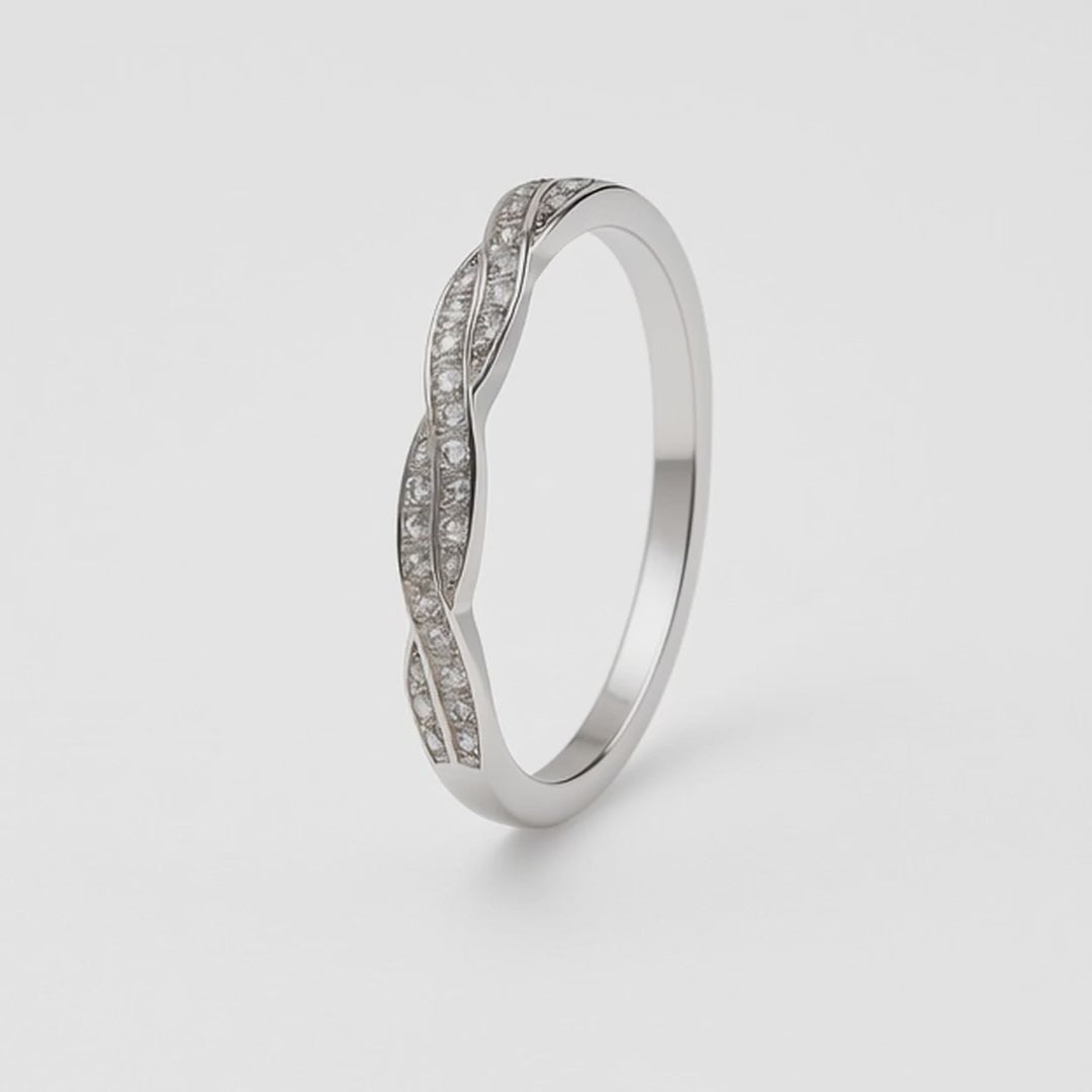 Load video: 925 Sterling Silver Moissanite Twist Stackable Women Band
