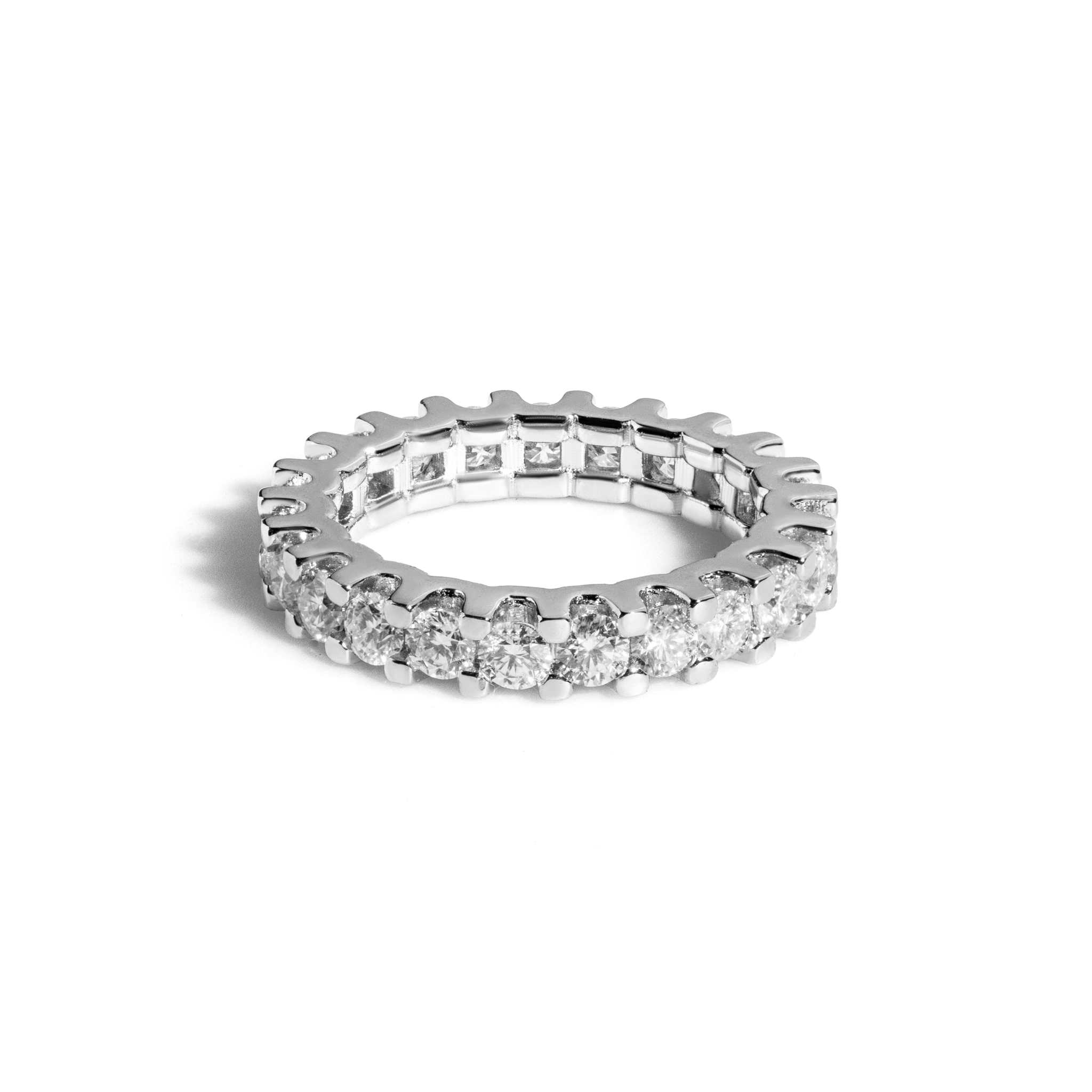 Eternal Brilliance Ring in 925 Sterling Silver with Moissanite stones, 2.3 ct. total weight.