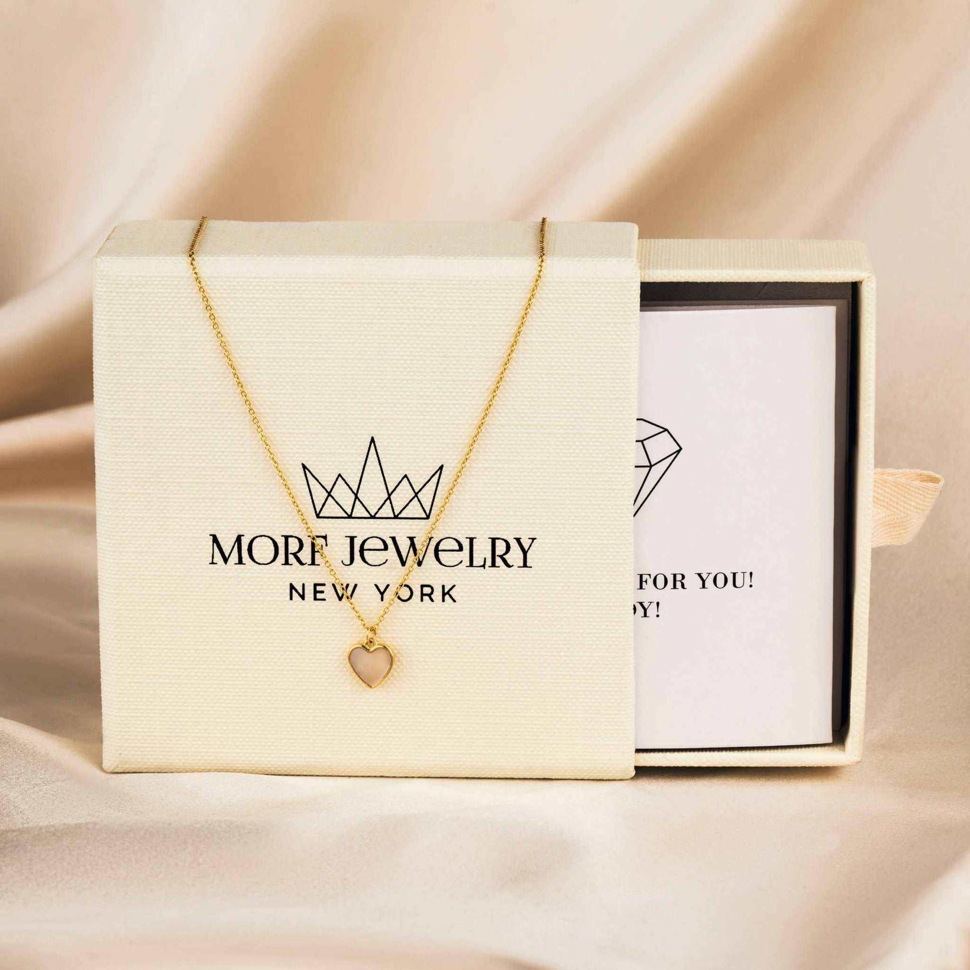 Seashell Serenity Necklace with heart pendant and mother of pearl, 925 sterling silver, 18K gold finish.